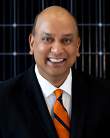 Inovateus Headshots