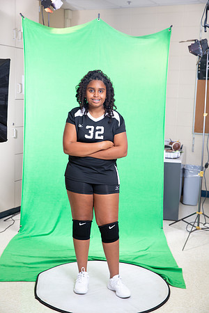 Camper, Kali_781B2952_7th grade volleyball