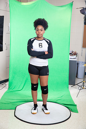 Medina, Jaslene_781B2966_8th grade volleyball
