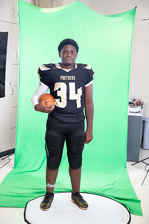 Kulitt, Ventris_781B2917_MS Football