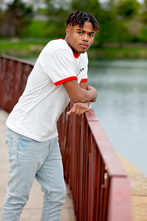 781B0427-Edit